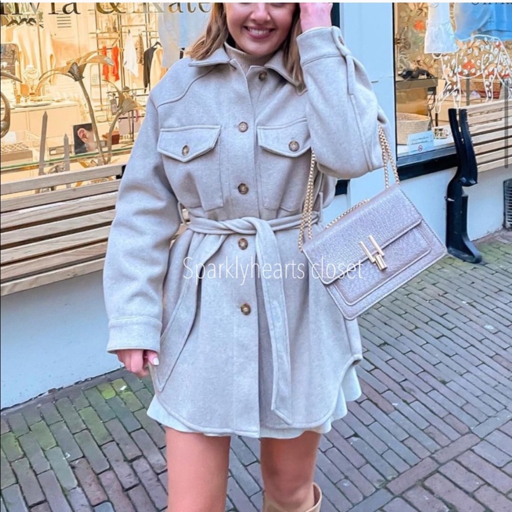 🎉HP🎉NWT Zara Belted Overshirt - Picture 5 of 12